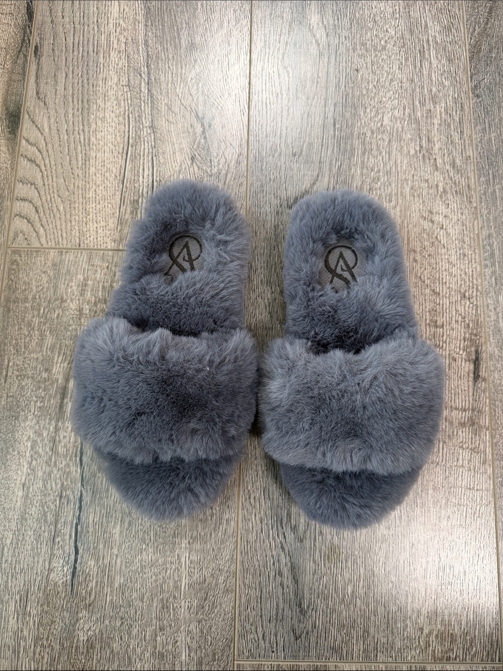 Victoria's Secret Plush Faux Fur Slide Slippers - Charcoal Gray